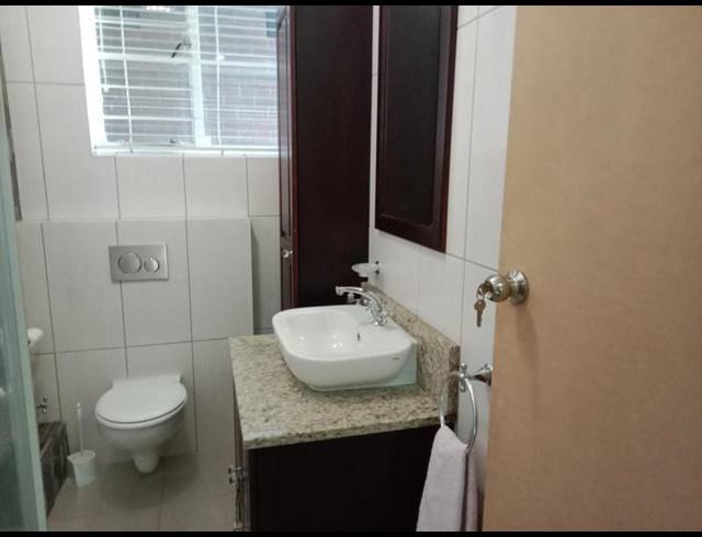 2 BEDROOM APARTMENT FOR SALE IN BEDFORD GARDENS